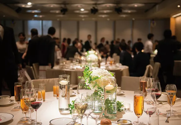 【情報・通信業】1,600名規模！社員会主催のハイブリッド懇親パーティー運営